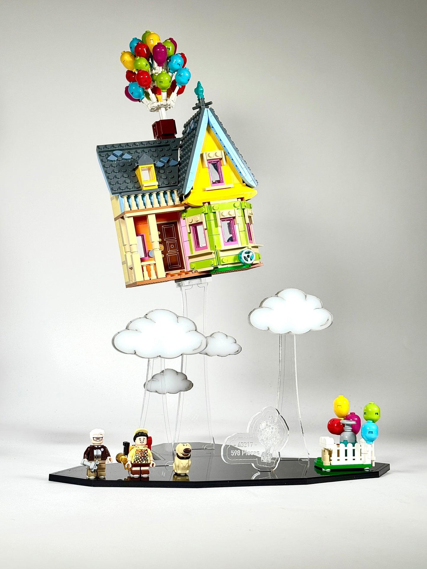 Display Stand designed for LEGO® Up House (43217)