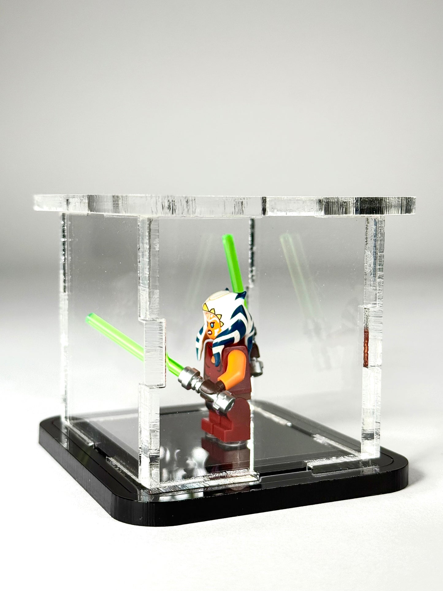Single Minifigure Display Case