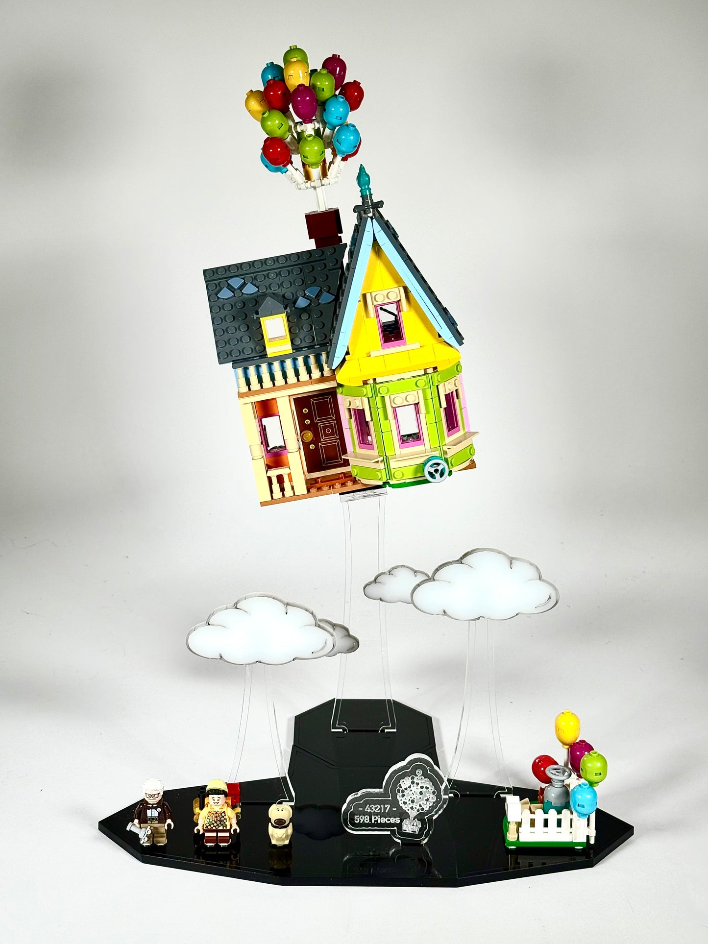 Display Stand designed for LEGO® Up House (43217)