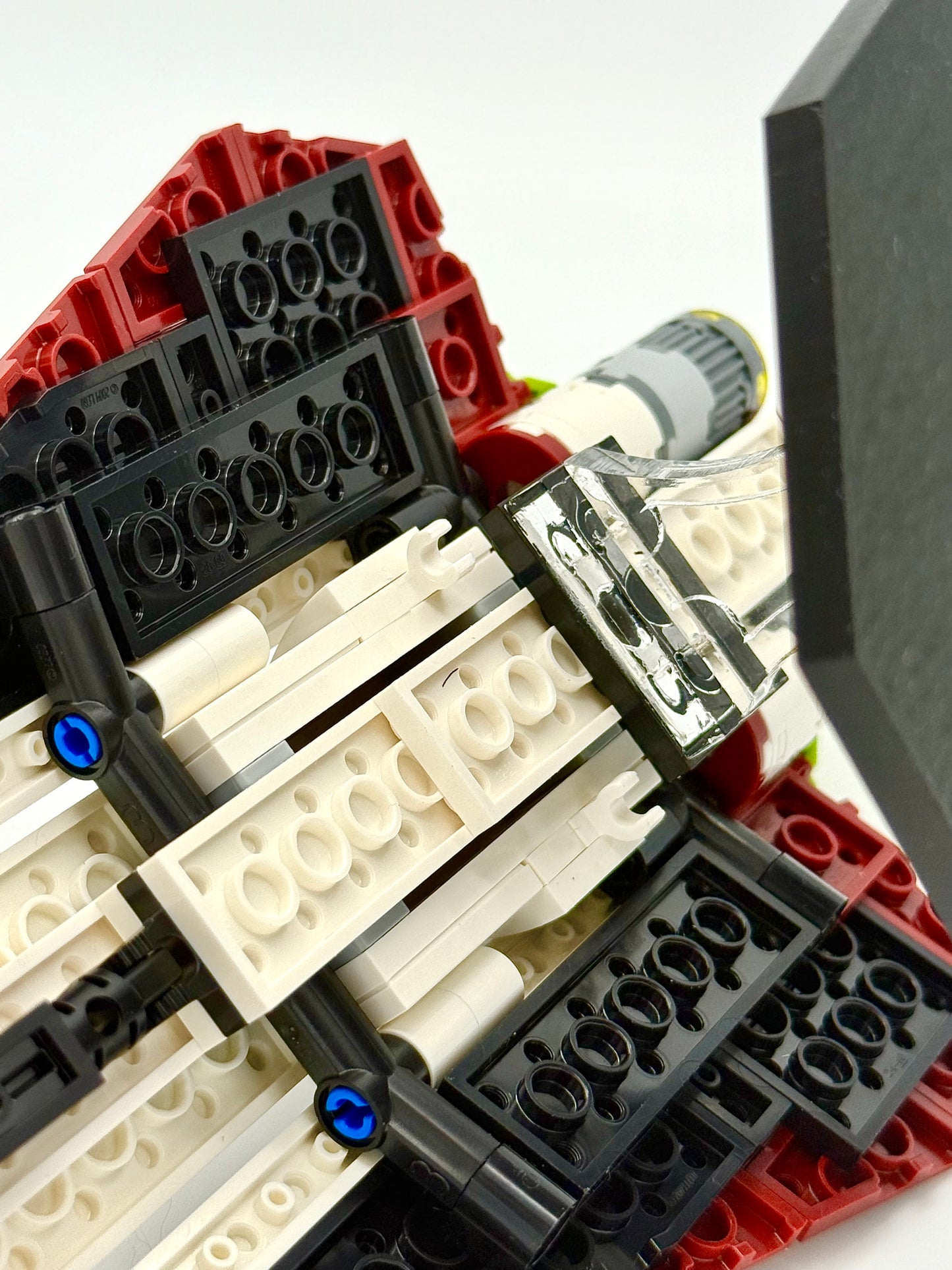 Display Stand designed for LEGO® Star Wars OBI-Wan Kenobi's Jedi Starfighter 75333