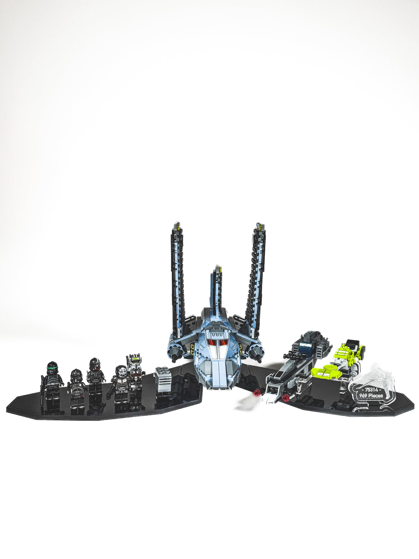 Display Stand designed for LEGO® Bad Batch Attack Shuttle - Marauder (75314)
