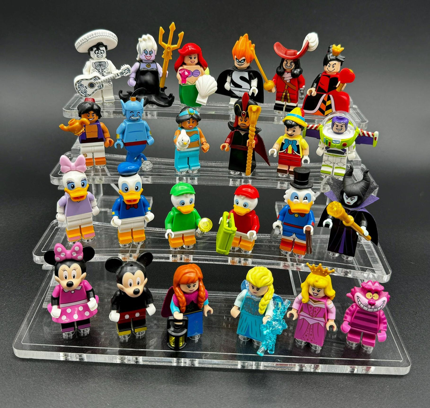 24 Minifigure Display Stand for Lego®
