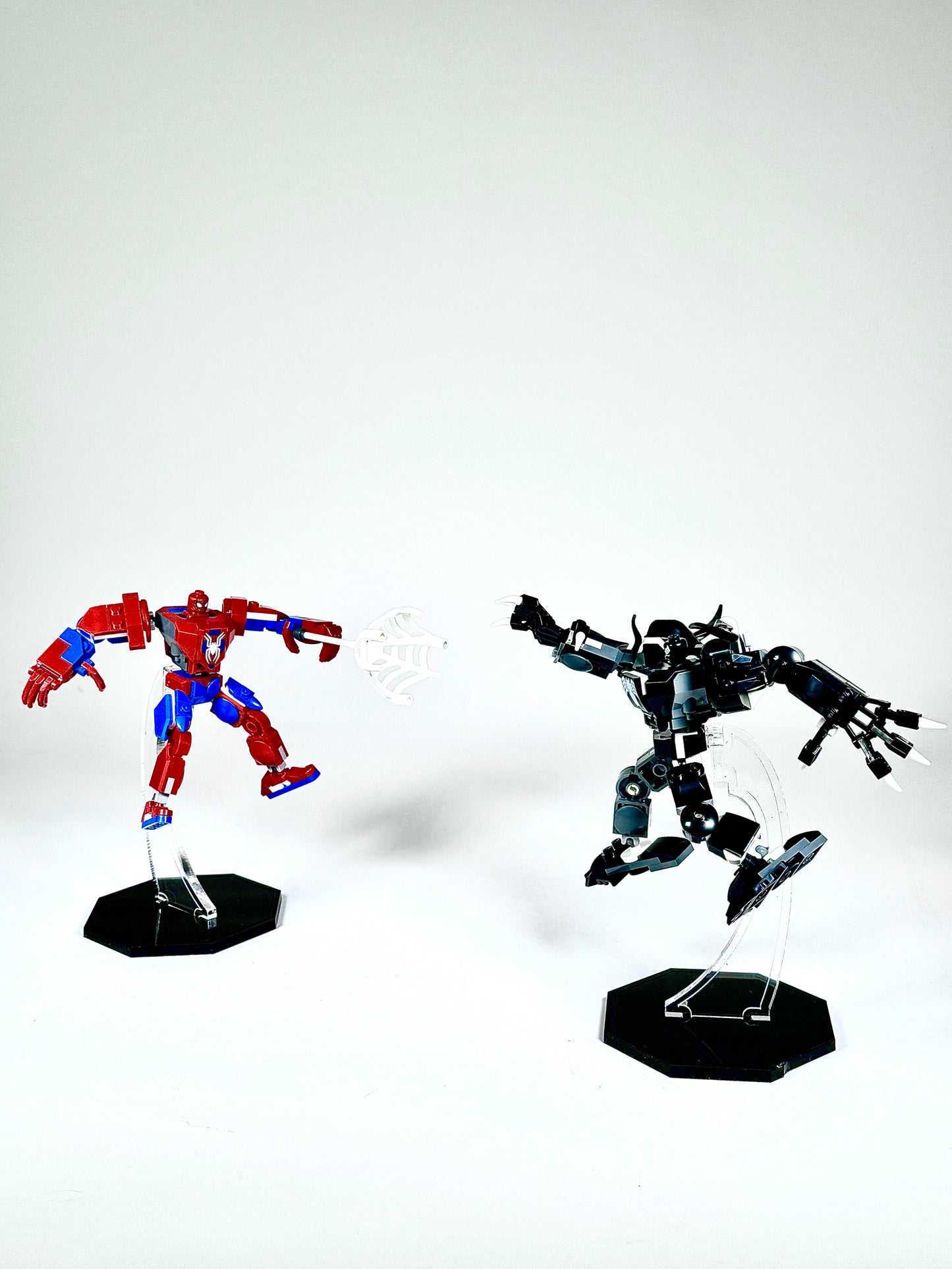 Universal Display Stand for LEGO® Mechs – Dynamic Action Pose Support