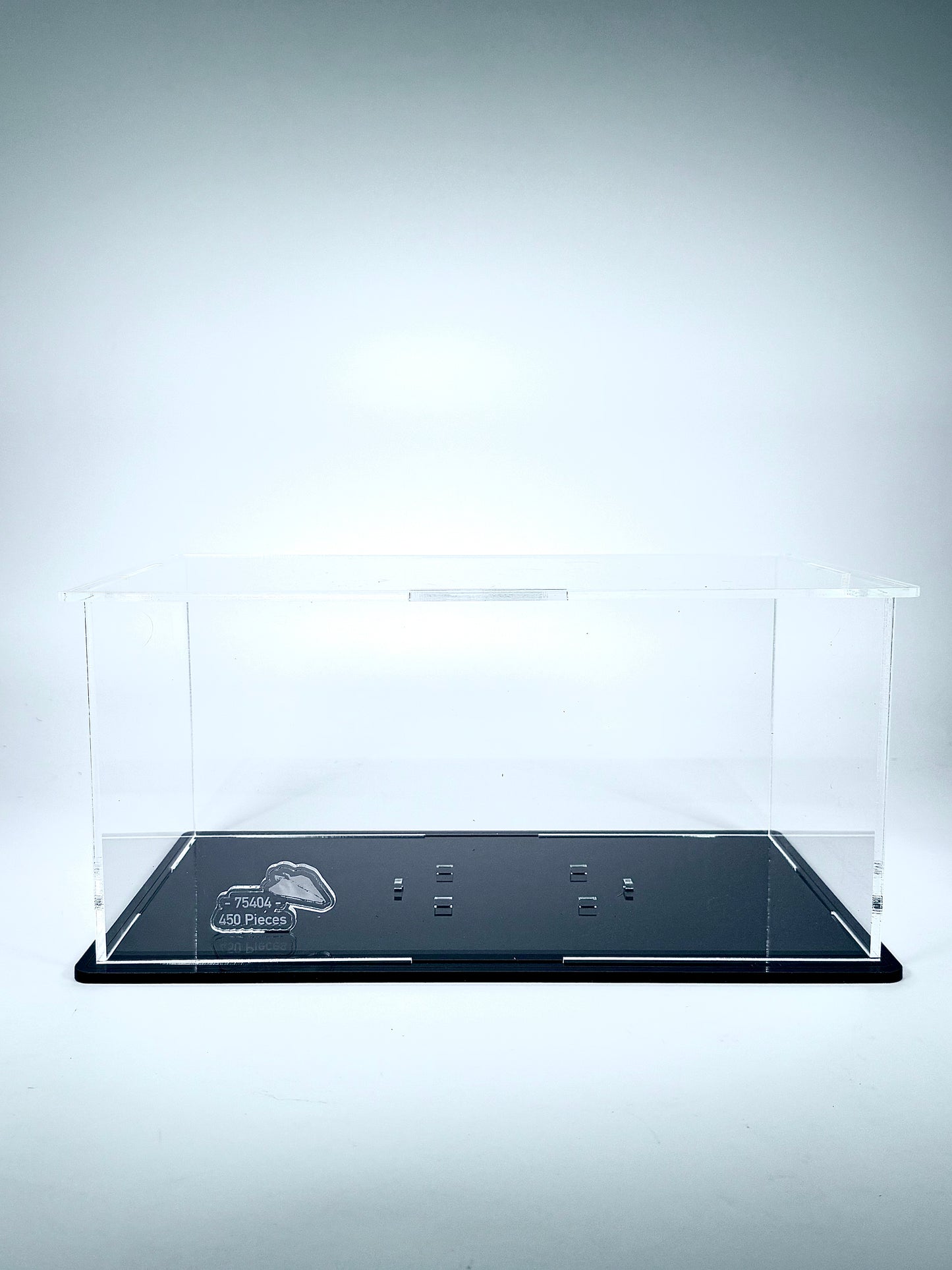 Display Case for LEGO® Star Wars  Acclamator-Class Assault Ship™– Set 75404