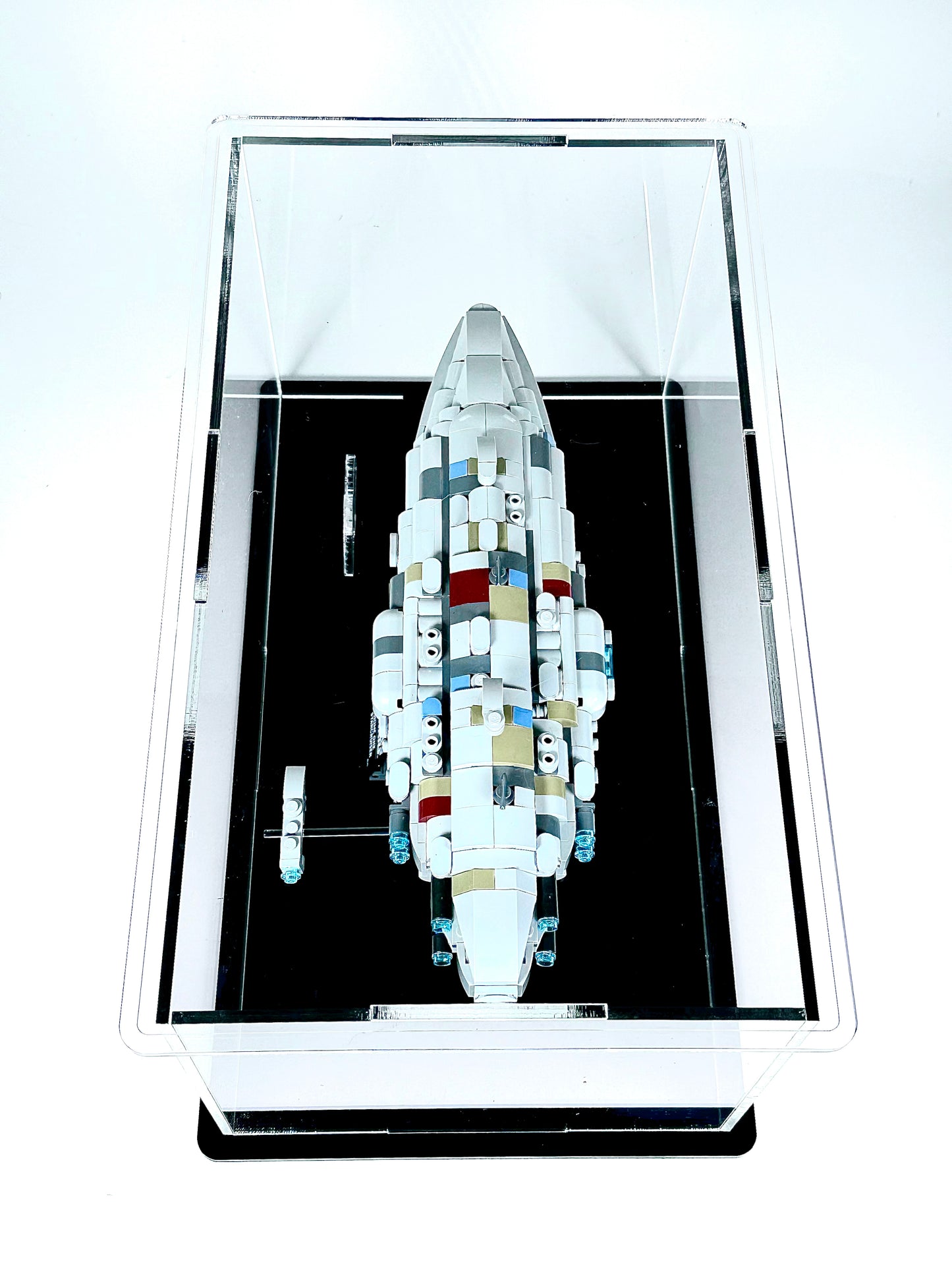 Display Case for LEGO® Star Wars Home One Starcruiser – Set 75405