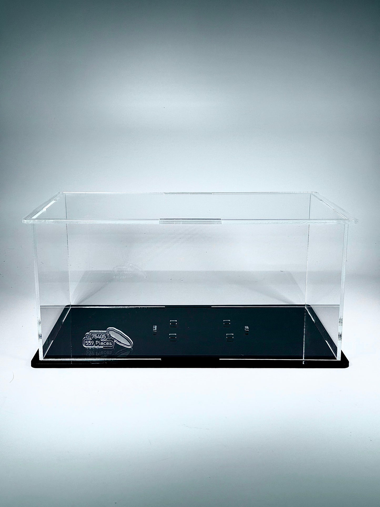 Display Case for LEGO® Star Wars Home One Starcruiser – Set 75405