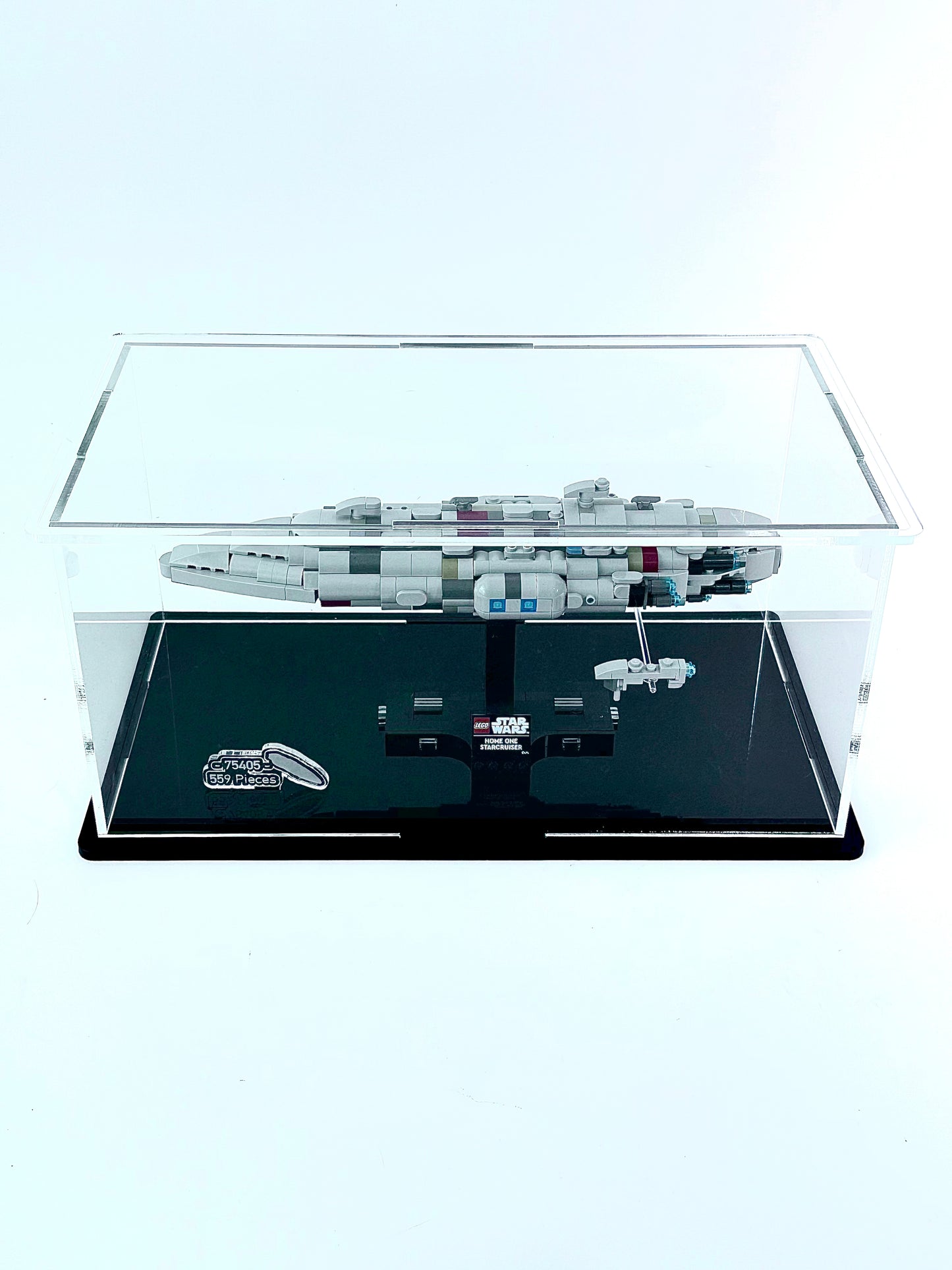 Display Case for LEGO® Star Wars Home One Starcruiser – Set 75405