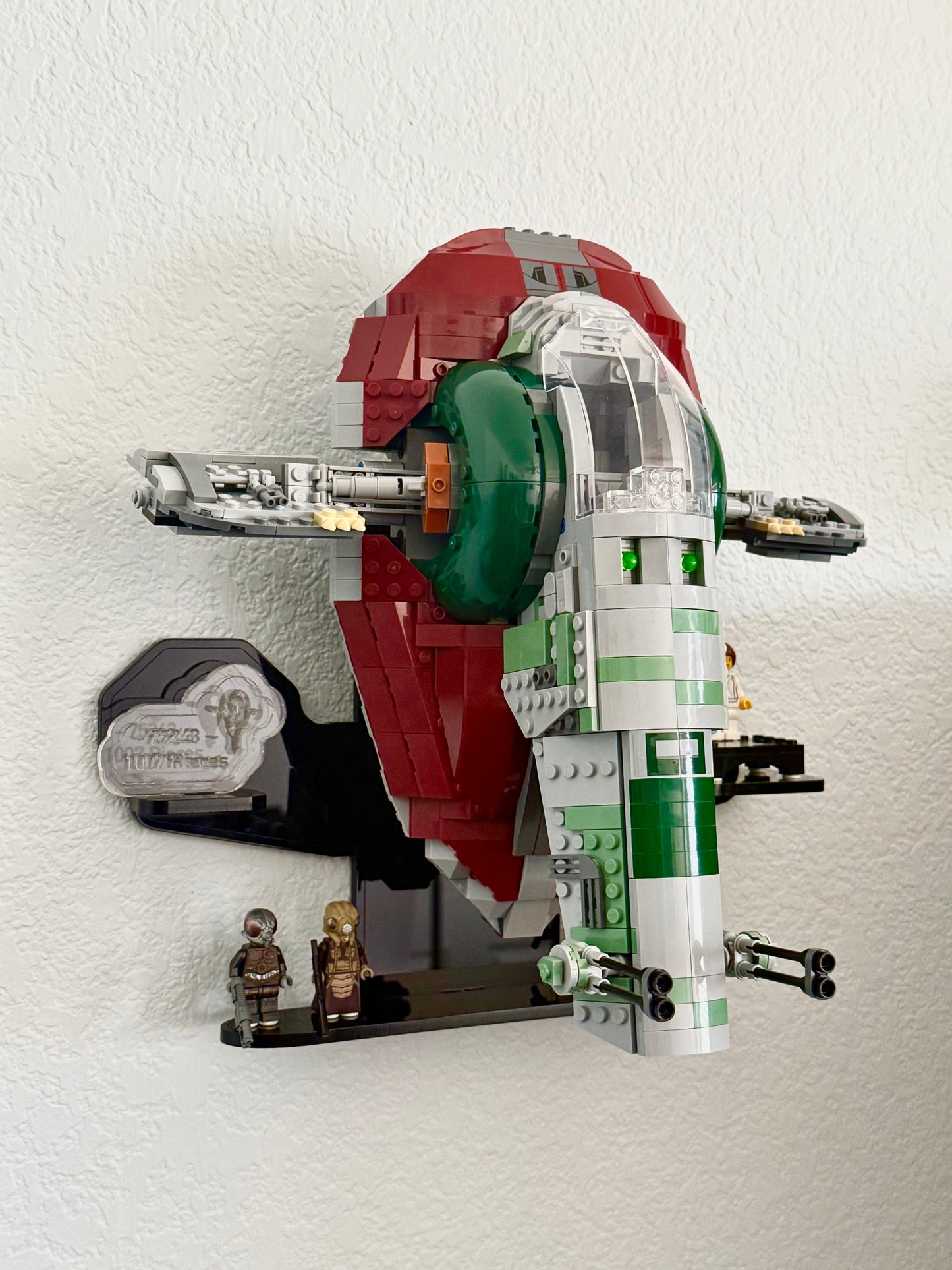 Display Stand for LEGO® Slave l™ – 20th Anniversary Edition # 75423