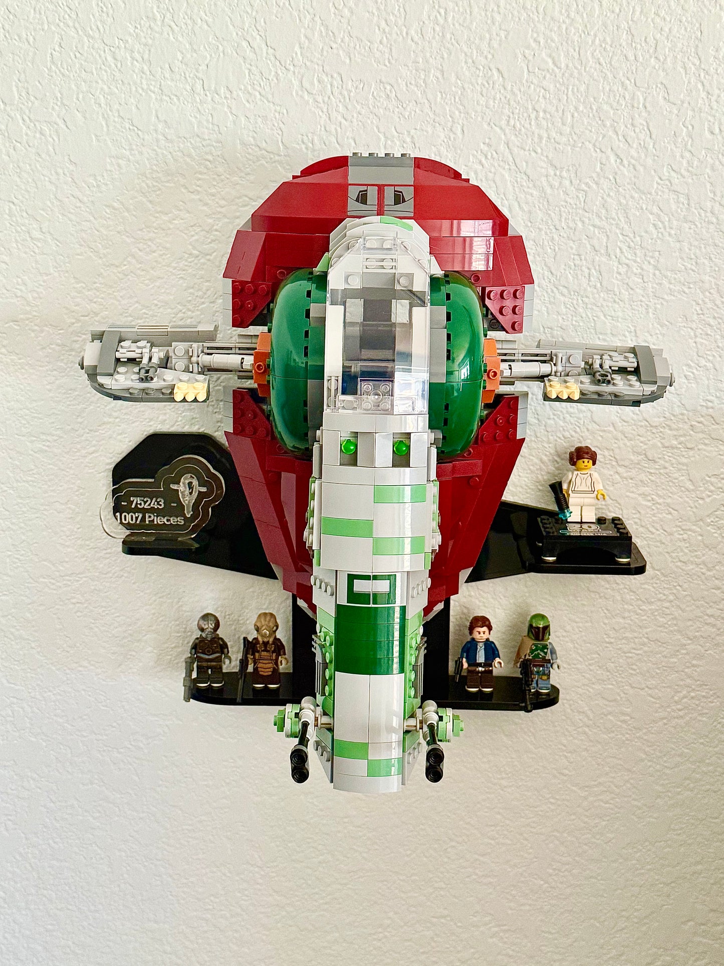 Display Stand for LEGO® Slave l™ – 20th Anniversary Edition # 75423